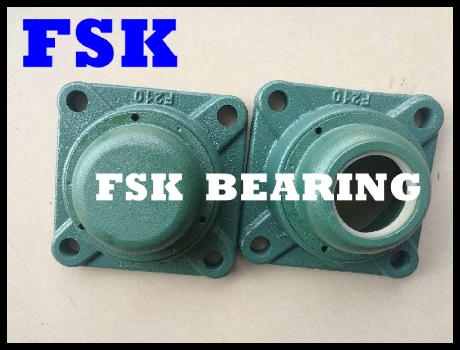 Square UCF210 Pillow Block Bearing With Cover & Screw , Wear-resistant