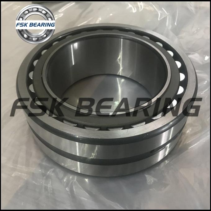 ABEC-5 241/710 ECAK30/W33 Spherical Roller Bearing For Metal Manufacturing With Thicked Steel 2